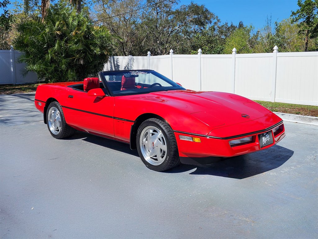 1989 Chevrolet Corvette photo
