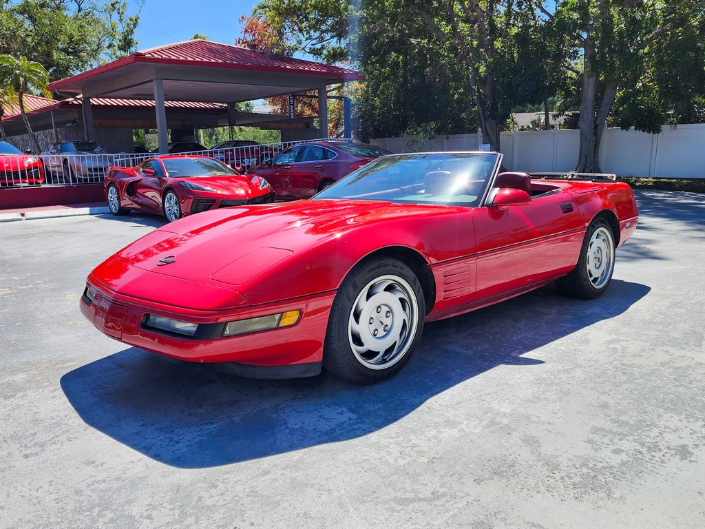 1992 Chevrolet Corvette - $16,875