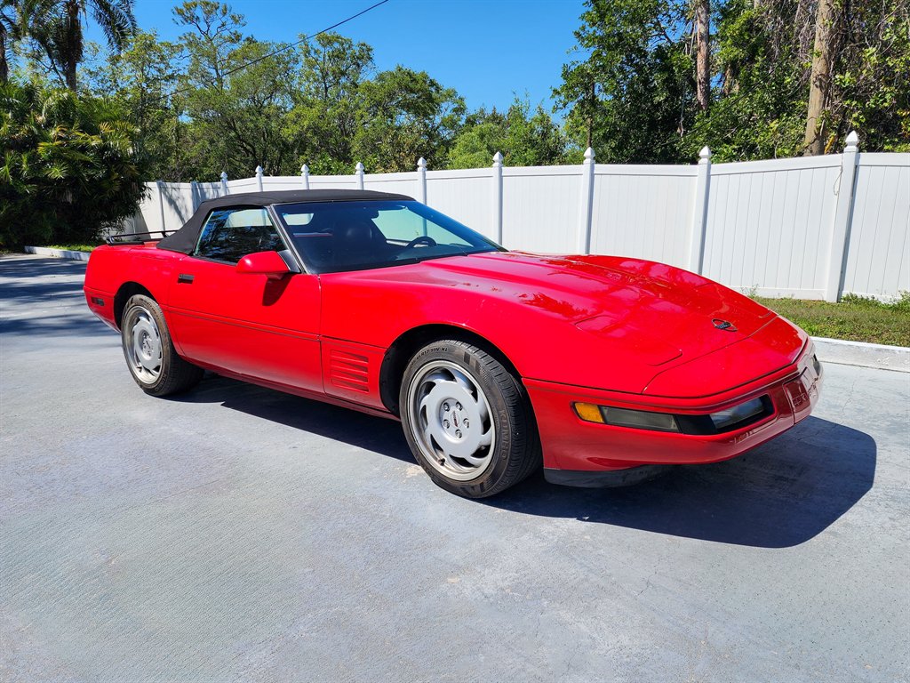 1992 Chevrolet Corvette - $16,875