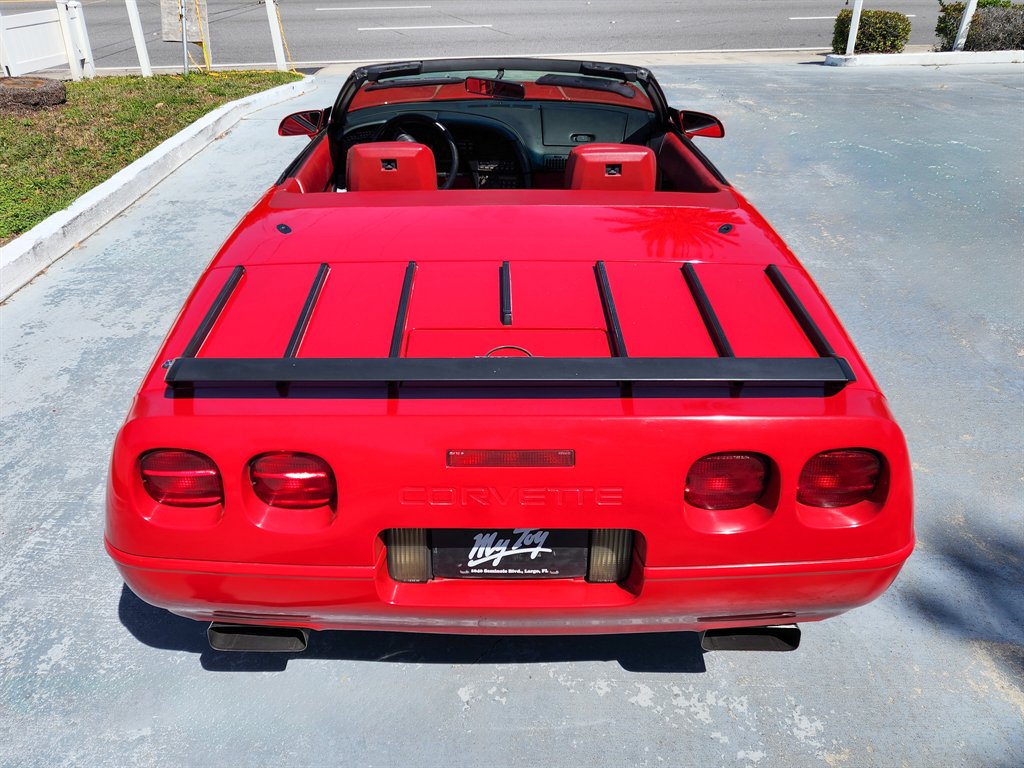 1992 Chevrolet Corvette - $16,875