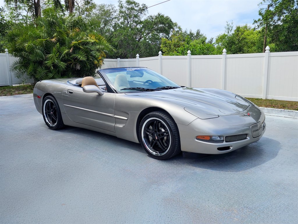 1998 Chevrolet Corvette photo