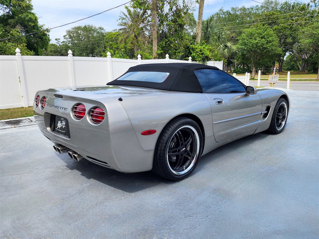 1998 Chevrolet Corvette photo