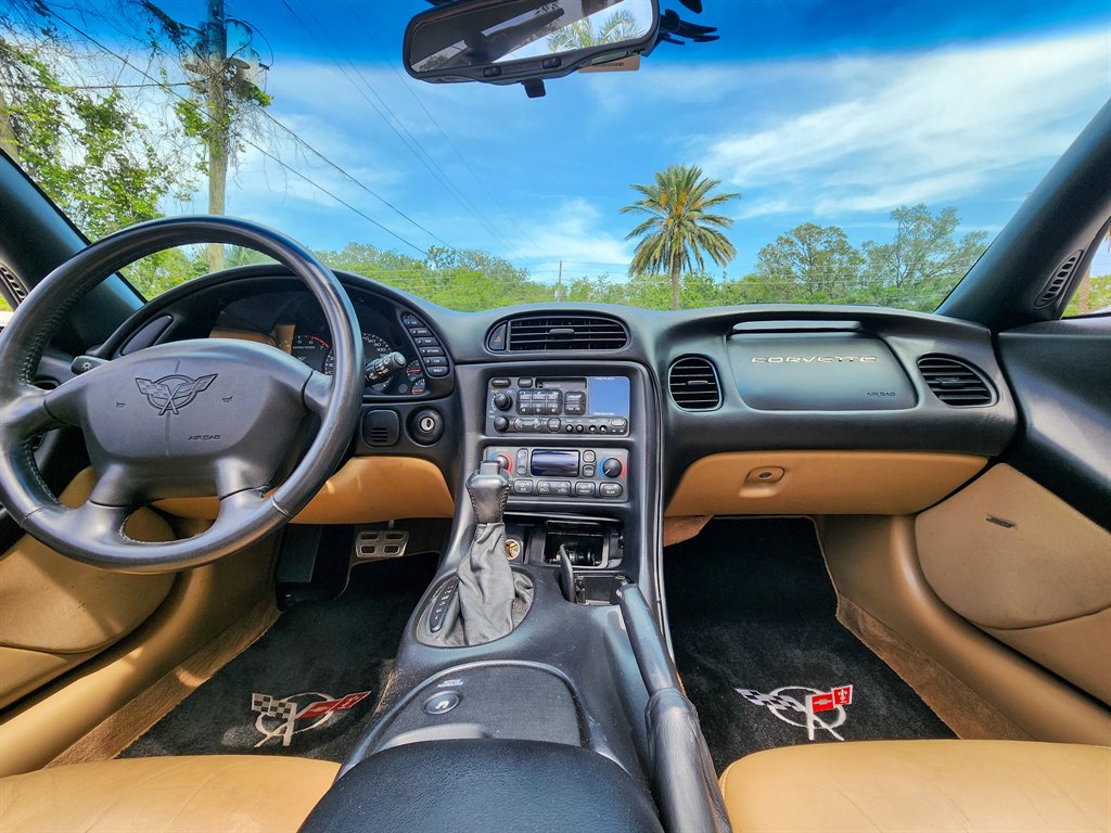 1998 Chevrolet Corvette photo