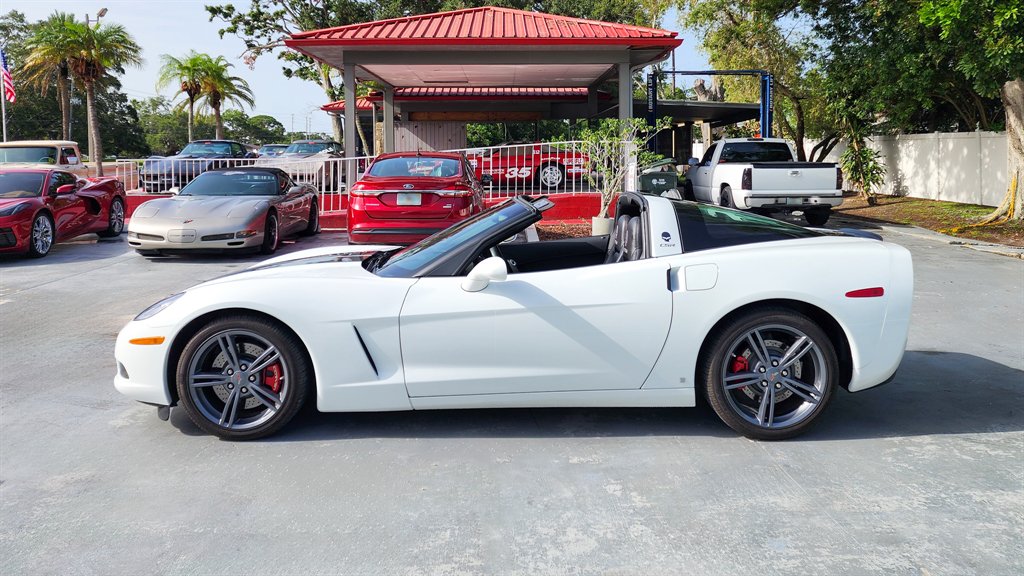 2009 Chevrolet Corvette photo