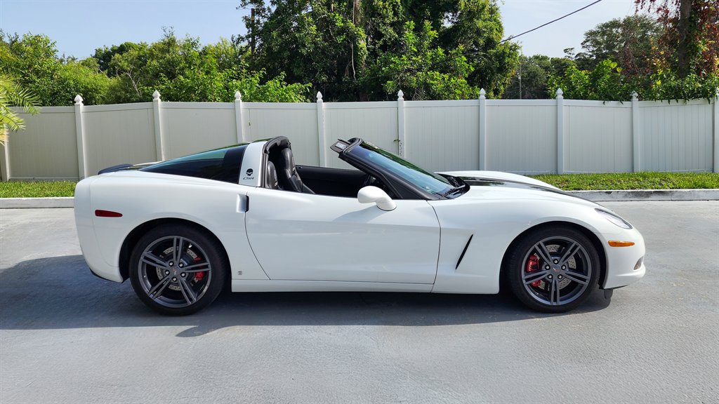 2009 Chevrolet Corvette photo