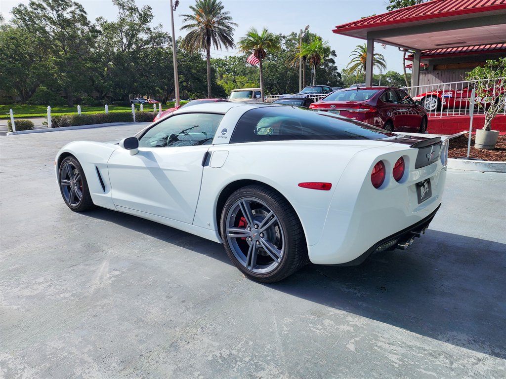 2009 Chevrolet Corvette photo