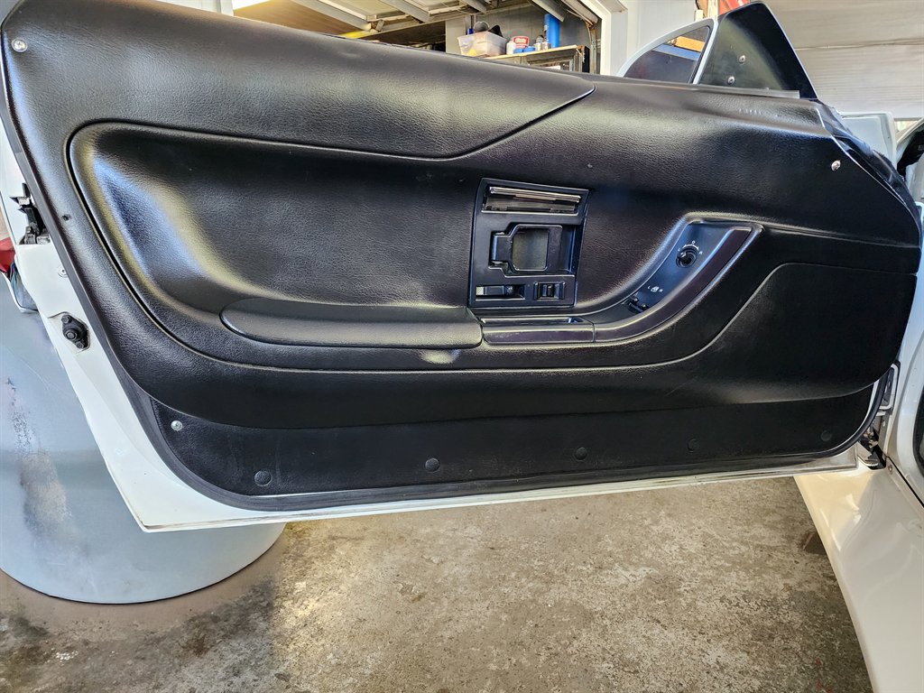 1995 Chevrolet Corvette - $16,875