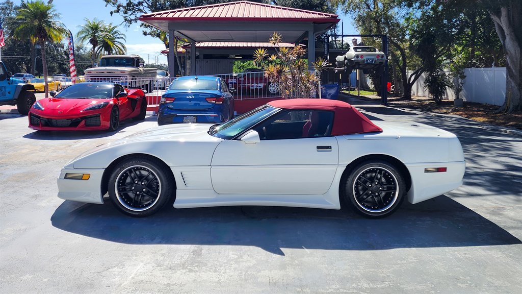 1995 Chevrolet Corvette - $16,875