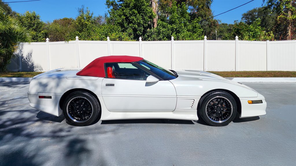 1995 Chevrolet Corvette - $16,875