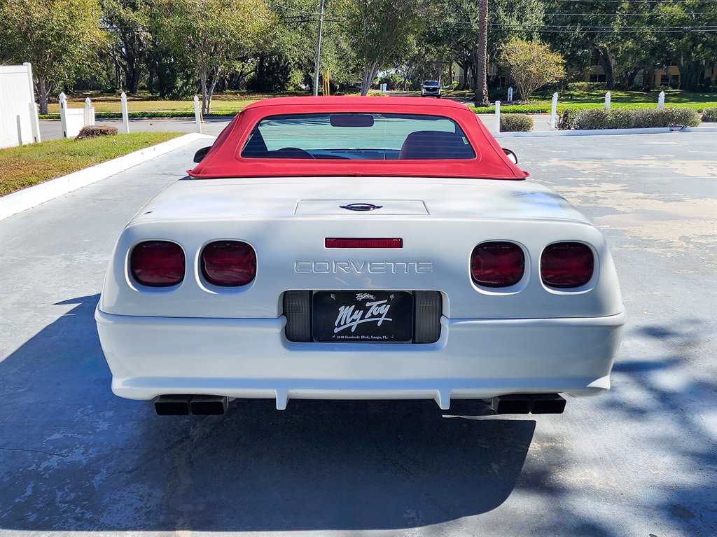 1995 Chevrolet Corvette - $16,875