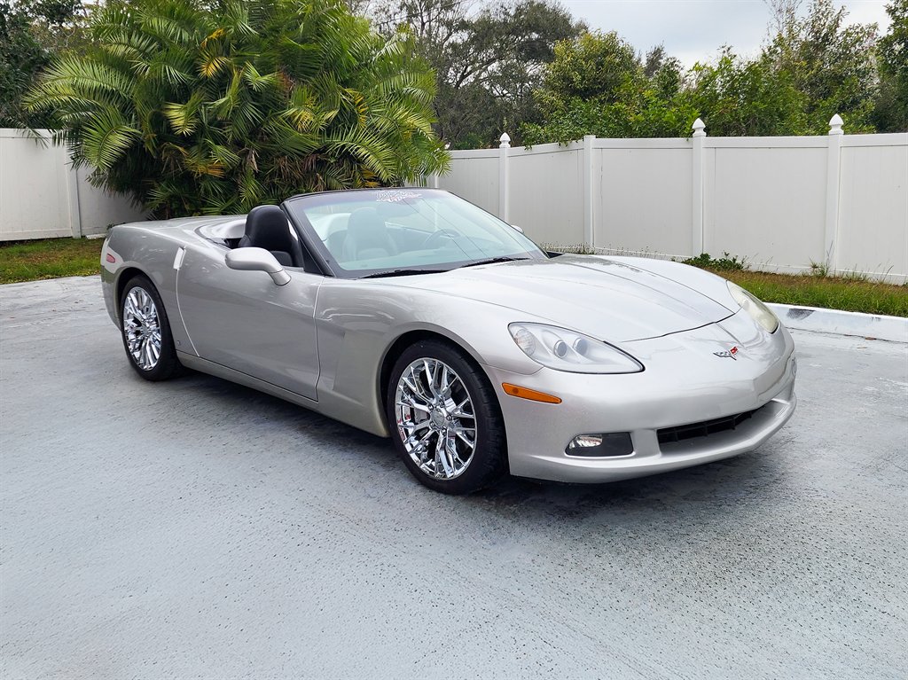 2006 Chevrolet Corvette - $25,975