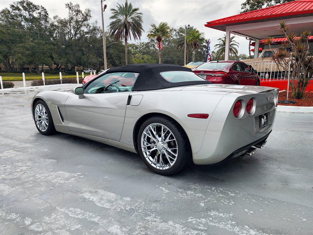 2006 Chevrolet Corvette - $25,975