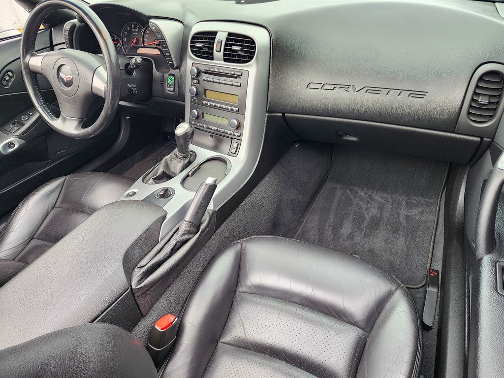 2006 Chevrolet Corvette - $25,975