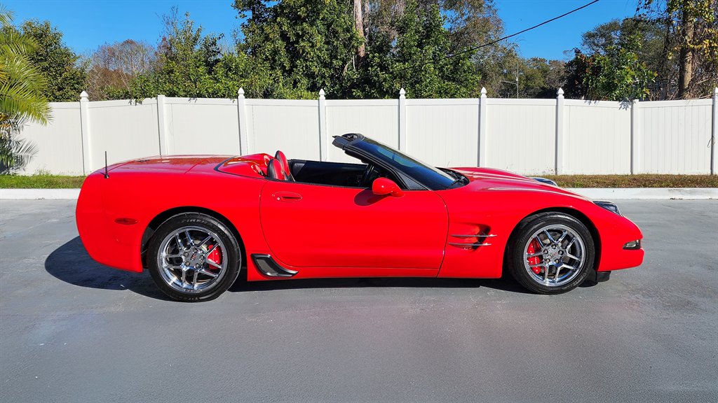 1998 Chevrolet Corvette - $14,875