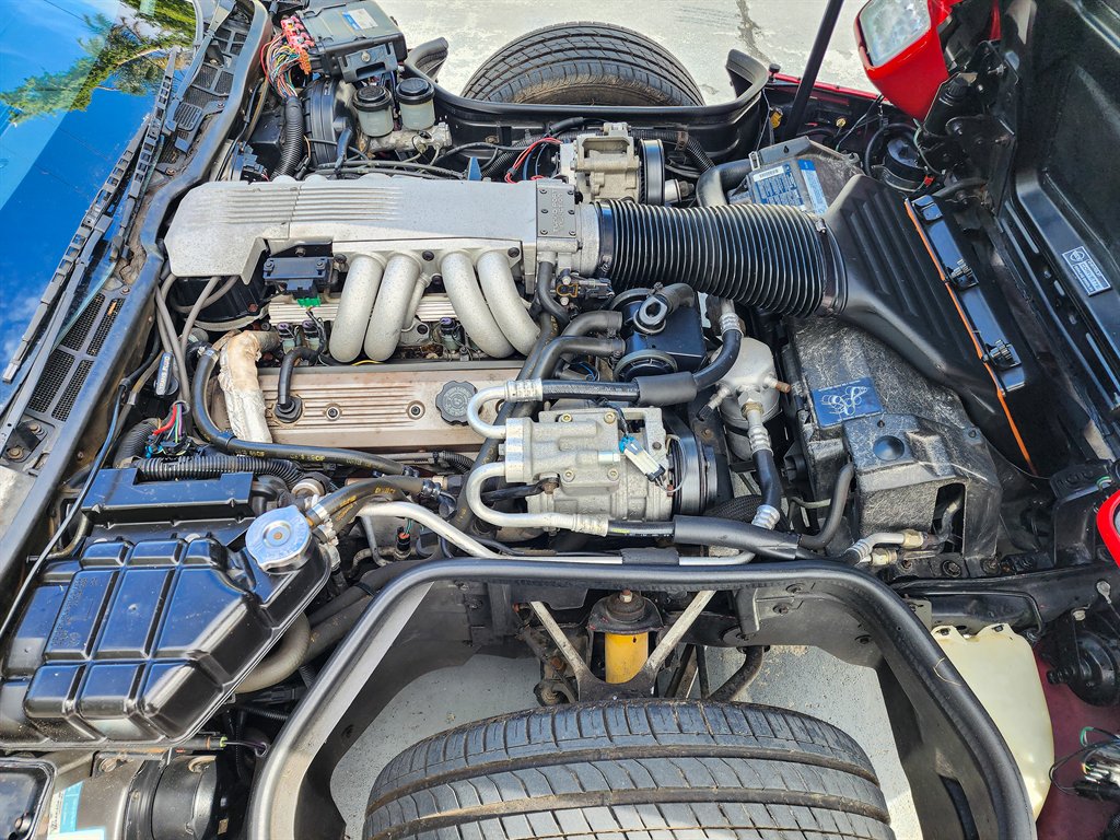 1990 Chevrolet Corvette - $16,975