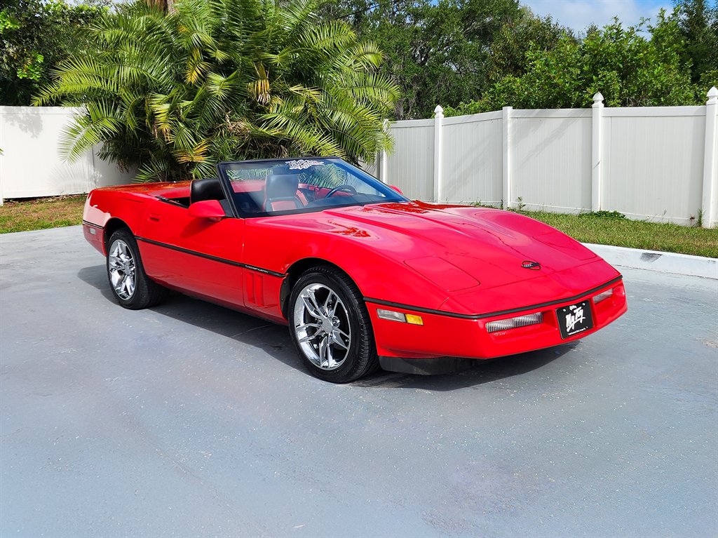 1990 Chevrolet Corvette - $16,975