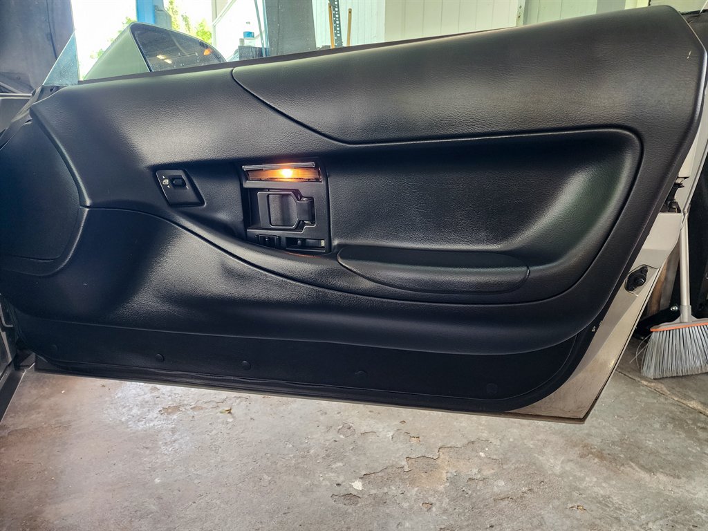 1996 Chevrolet Corvette - $18,875