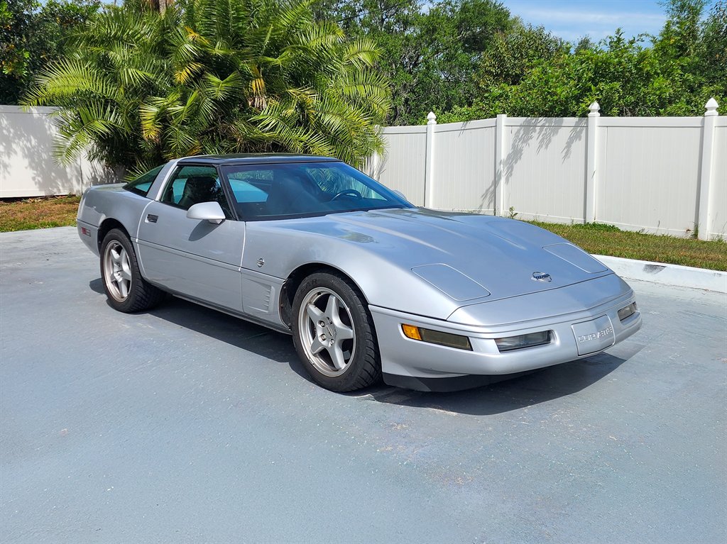 1996 Chevrolet Corvette - $18,875