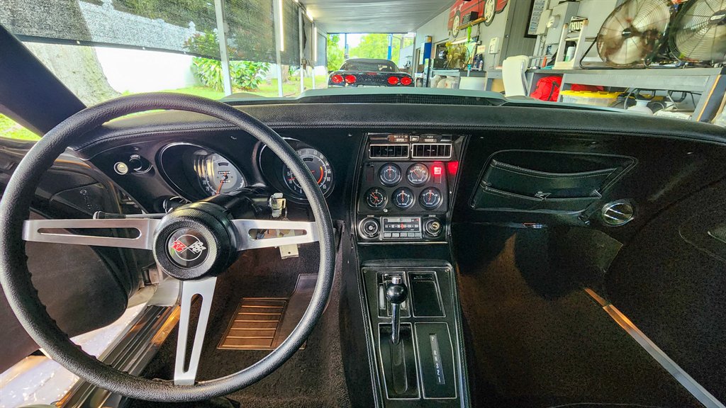 1973 Chev Corvette - $28,875
