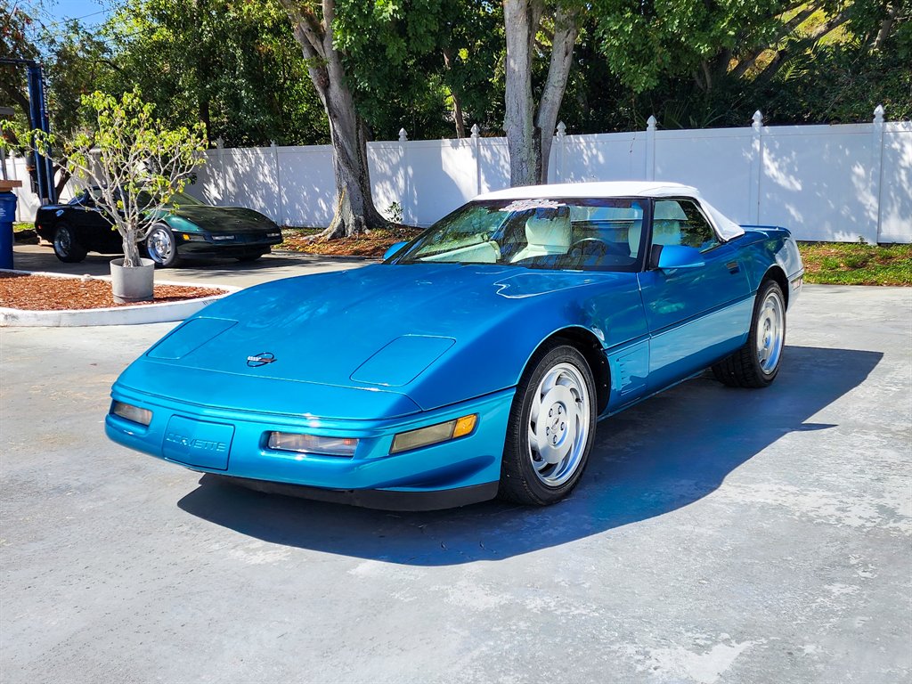 1993 Chevrolet Corvette - $17,875