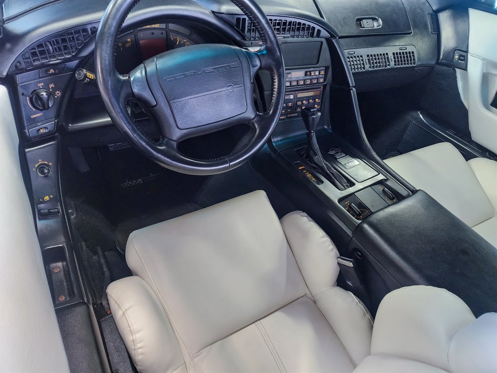 1993 Chevrolet Corvette - $17,875