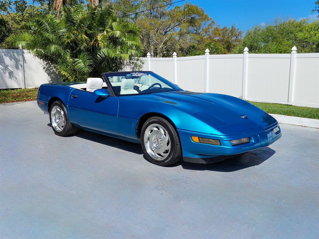1993 Chevrolet Corvette - $17,875
