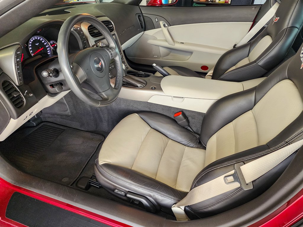 2007 Chevrolet Corvette - $38,875