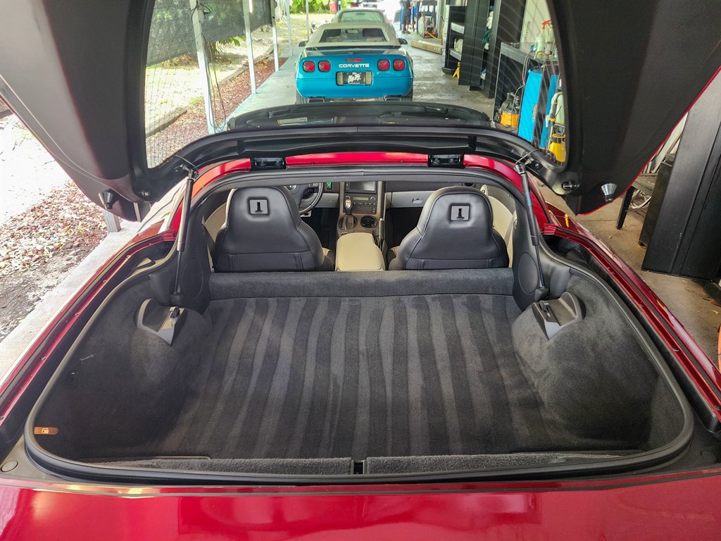 2007 Chevrolet Corvette - $38,875