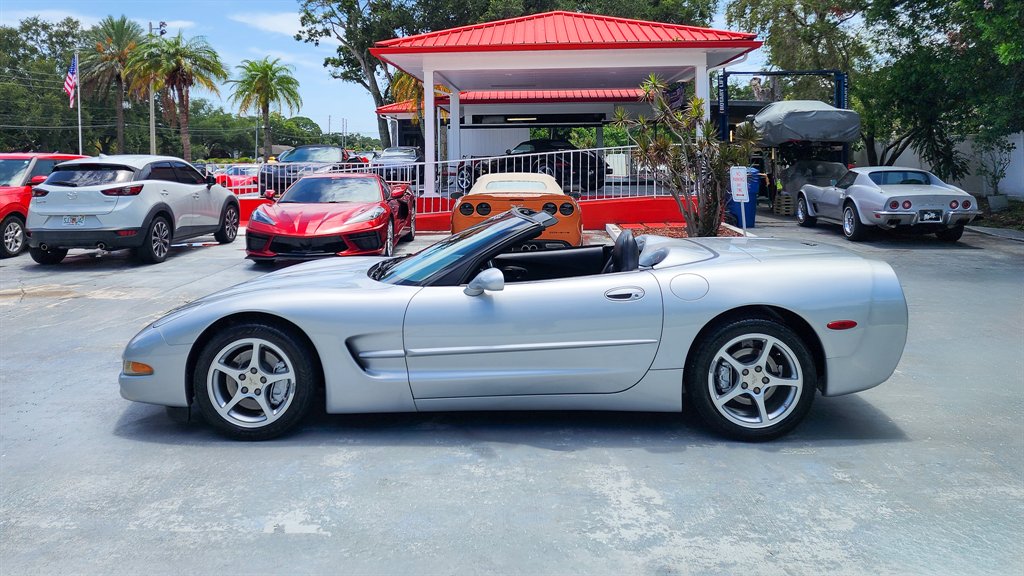 2000 Chevrolet Corvette - $17,875