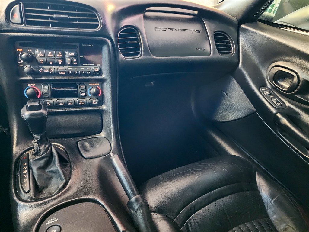 2000 Chevrolet Corvette - $17,875