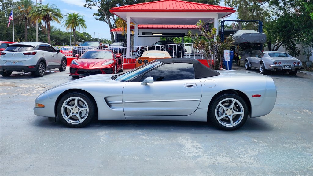 2000 Chevrolet Corvette - $17,875