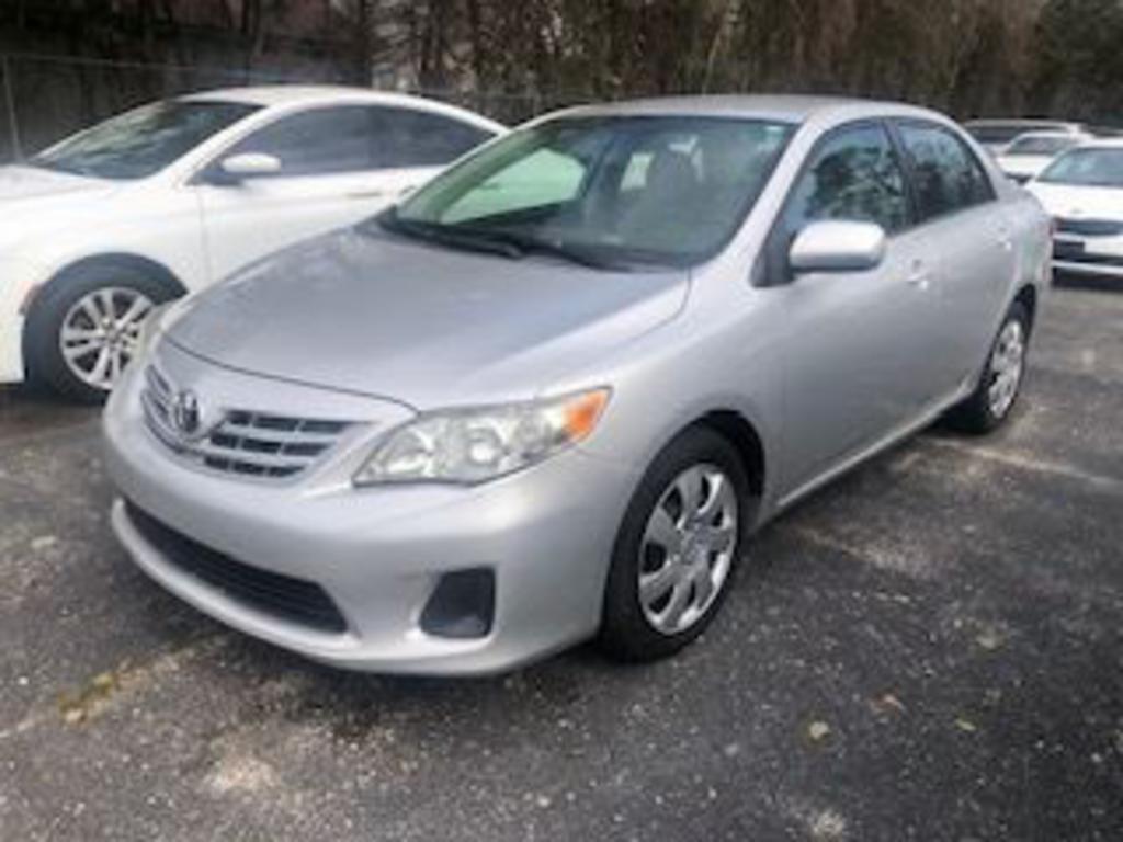 2013 Toyota Corolla L photo
