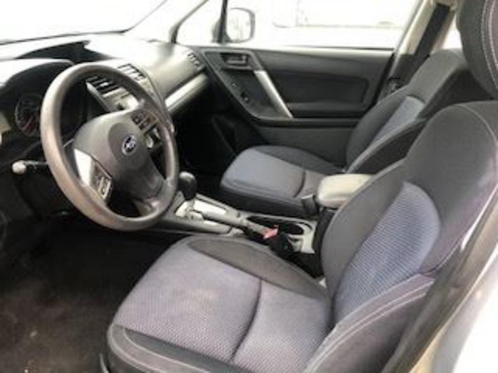2014 Subaru Forester 2.5i photo