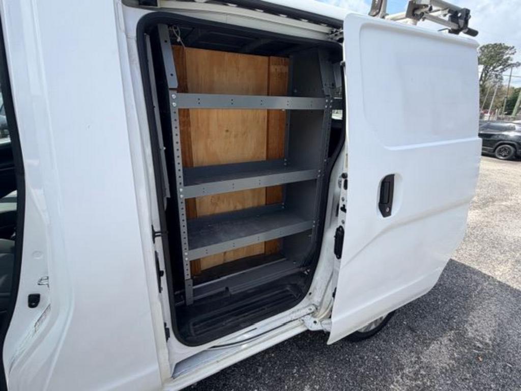 2015 Nissan NV200 - $7,995