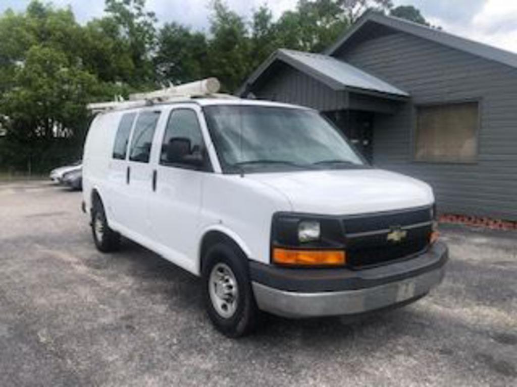 2014 Chevrolet Express 2500 2500 photo