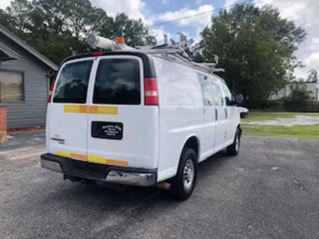2014 Chevrolet Express - $8,995
