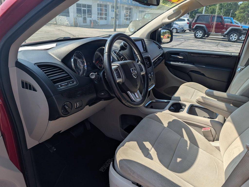 2012 Dodge Grand Caravan - $6,995