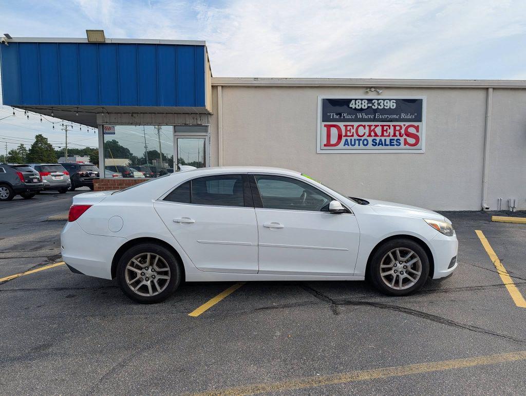 2015 Chevrolet Malibu - $7,995