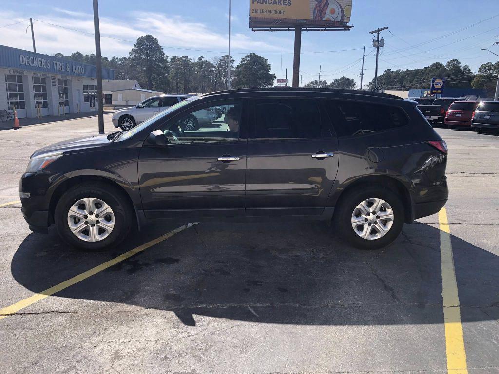 2017 Chevrolet Traverse - $12,995