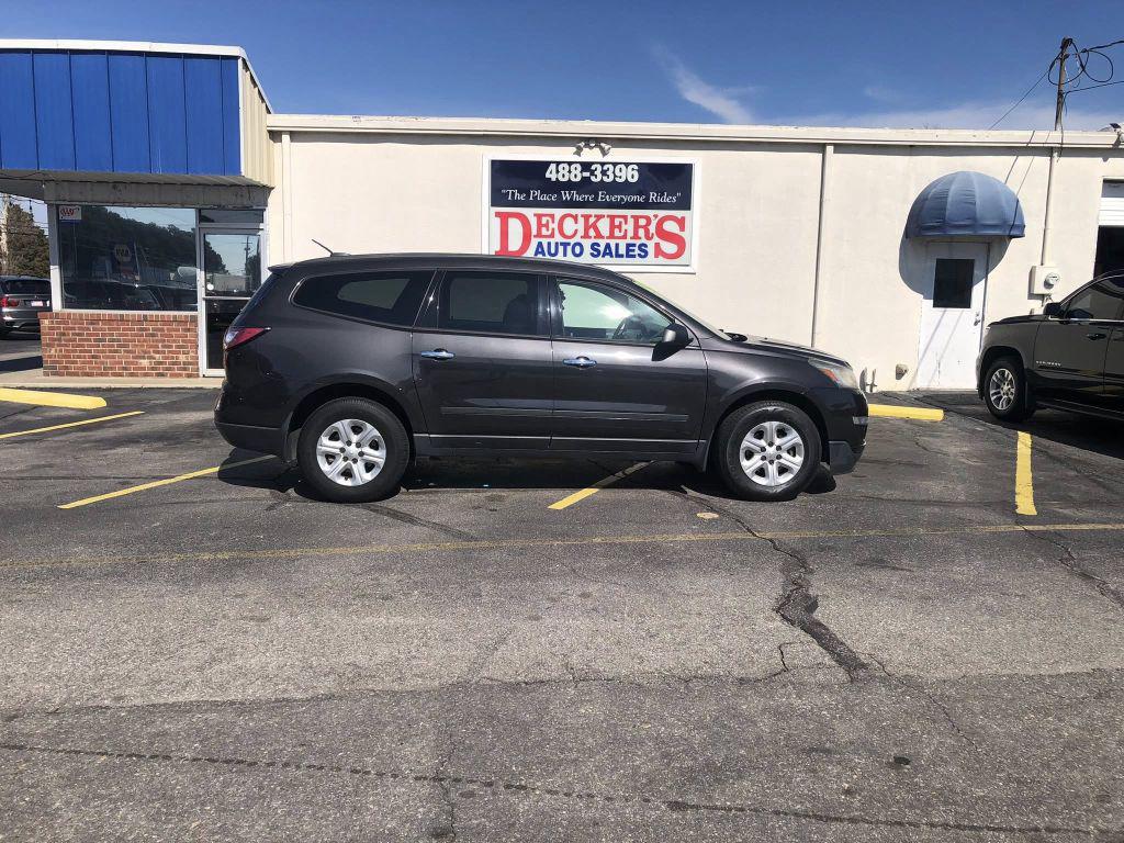 2017 Chevrolet Traverse - $12,995