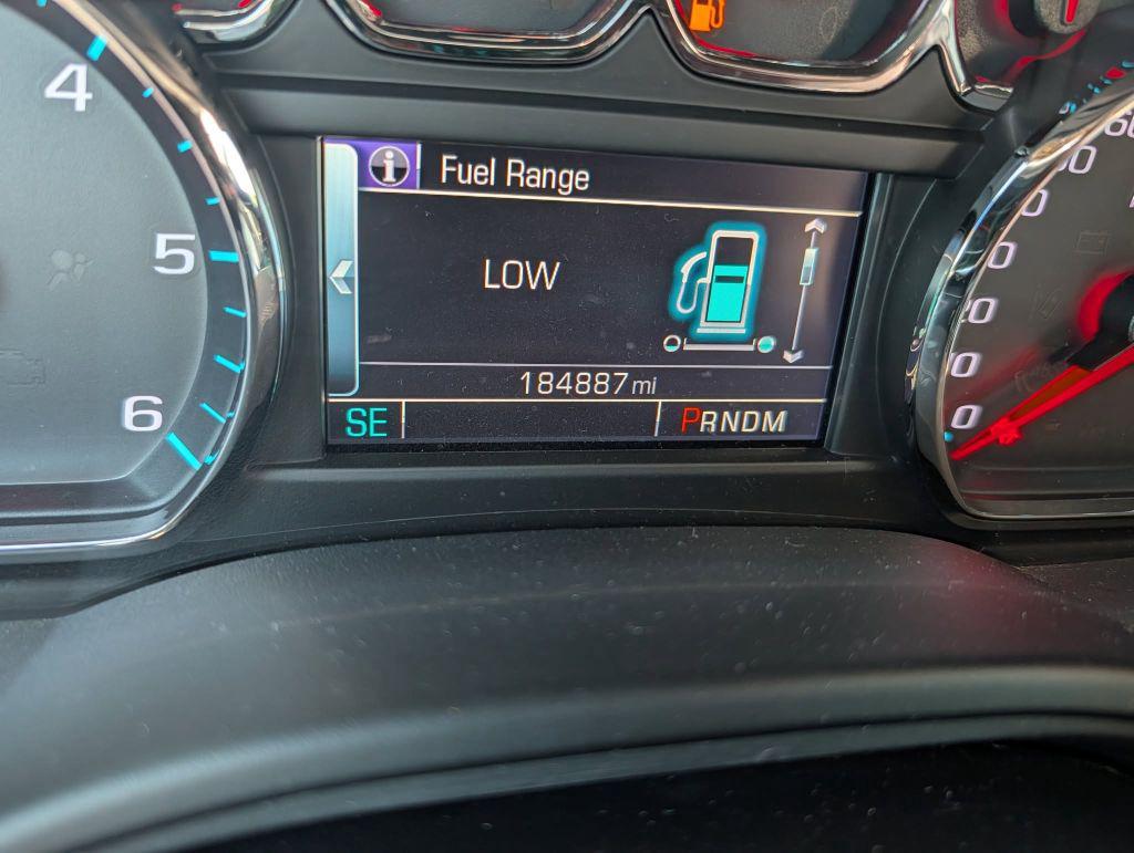 2015 Chevrolet Suburban - $13,995