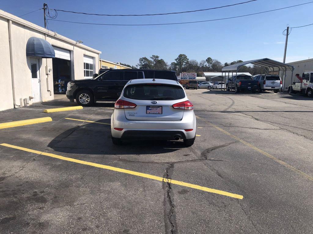 2017 Kia Forte - $9,995