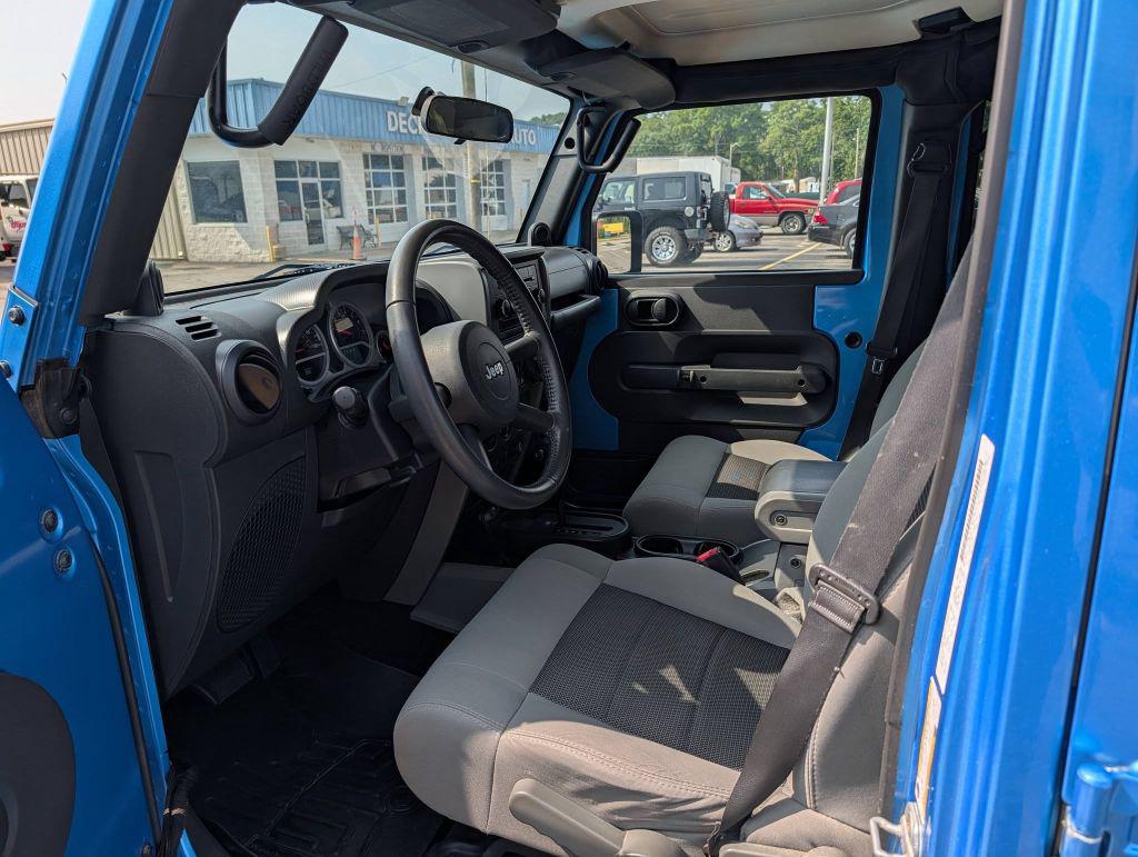 2010 Jeep Wrangler - $14,995