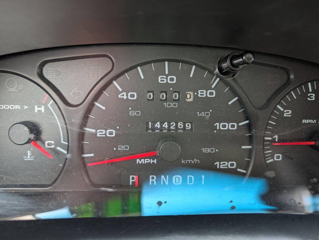 2001 Ford Taurus - $4,995