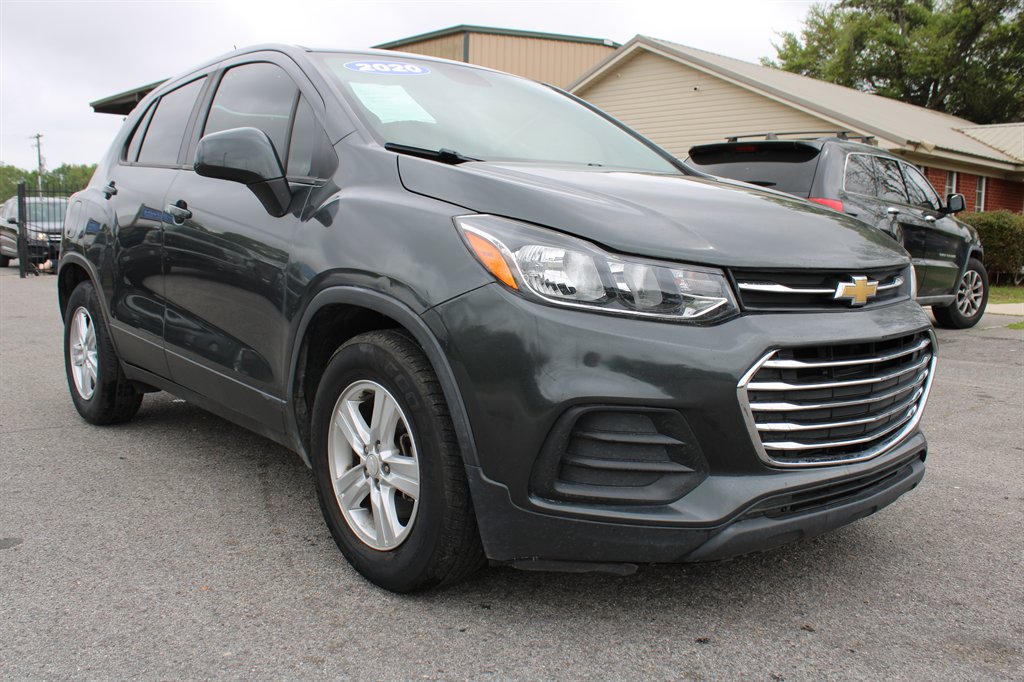 2020 Chevrolet Trax LS photo
