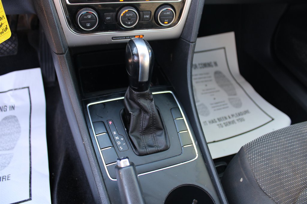 2017 Volkswagen Passat