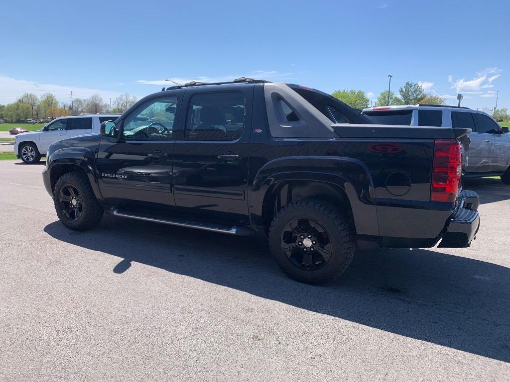 2012 Chevrolet Avalanche LT photo