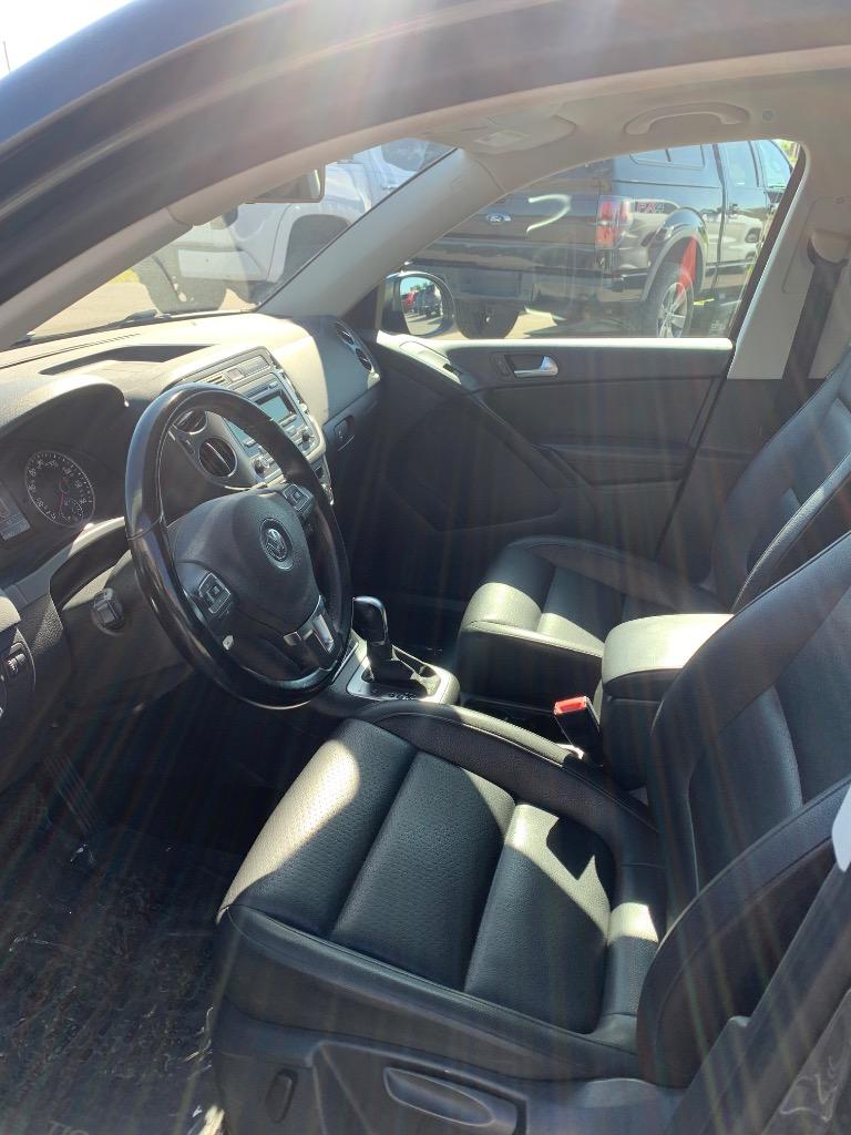 2014 Volkswagen Tiguan S 4Motion photo