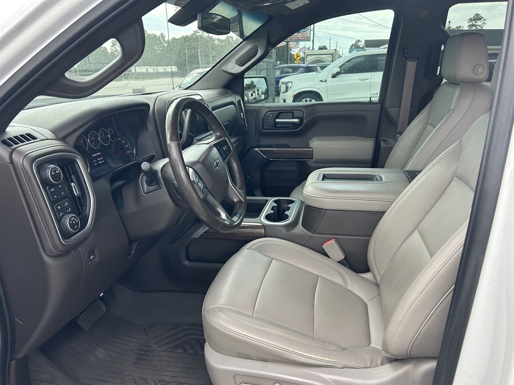 2020 Chevrolet Silverado 1500 RST photo