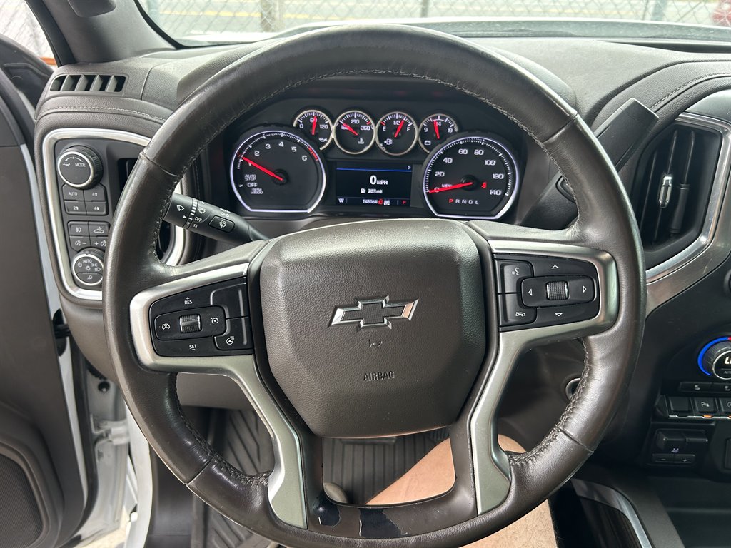 2020 Chevrolet Silverado 1500 RST photo